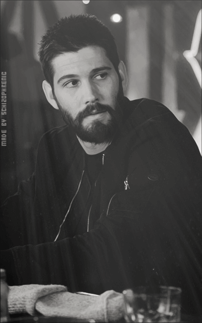 Casey Deidrick 0UGwVifz_o