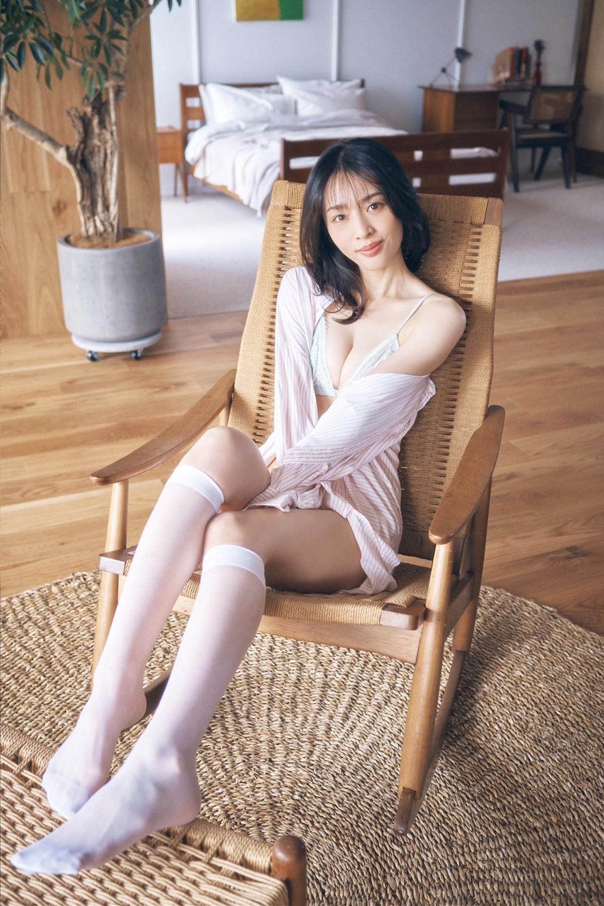 Misaki Jimbu 神部美咲, FLASHデジタル写真集 『ここだけの話 vol.1』 Set.01(1)