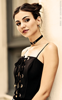 Victoria Justice - Page 3 TO2Iv1x8_o