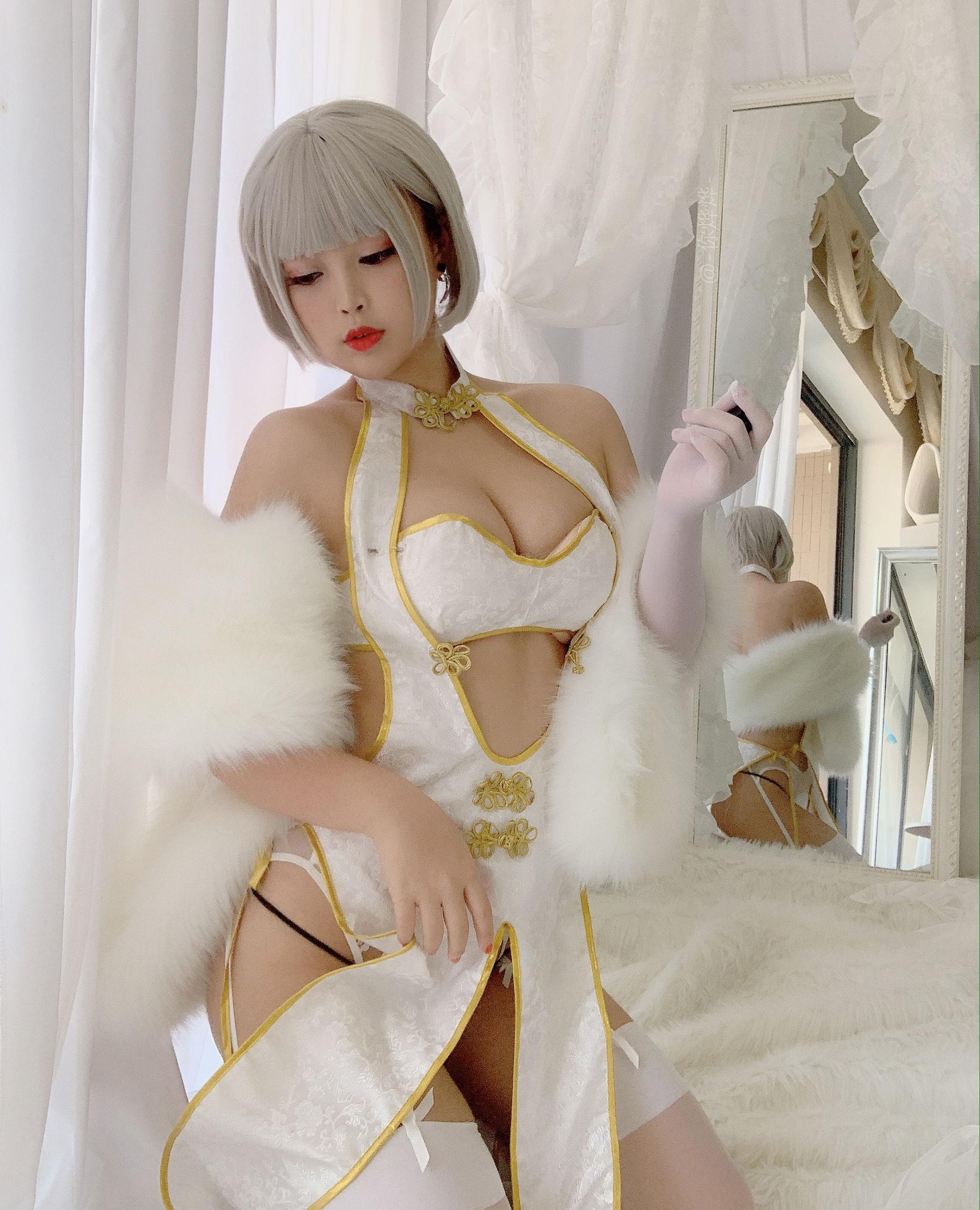 [美女Coser] -白烨- 《白旗袍》 写真集(13)