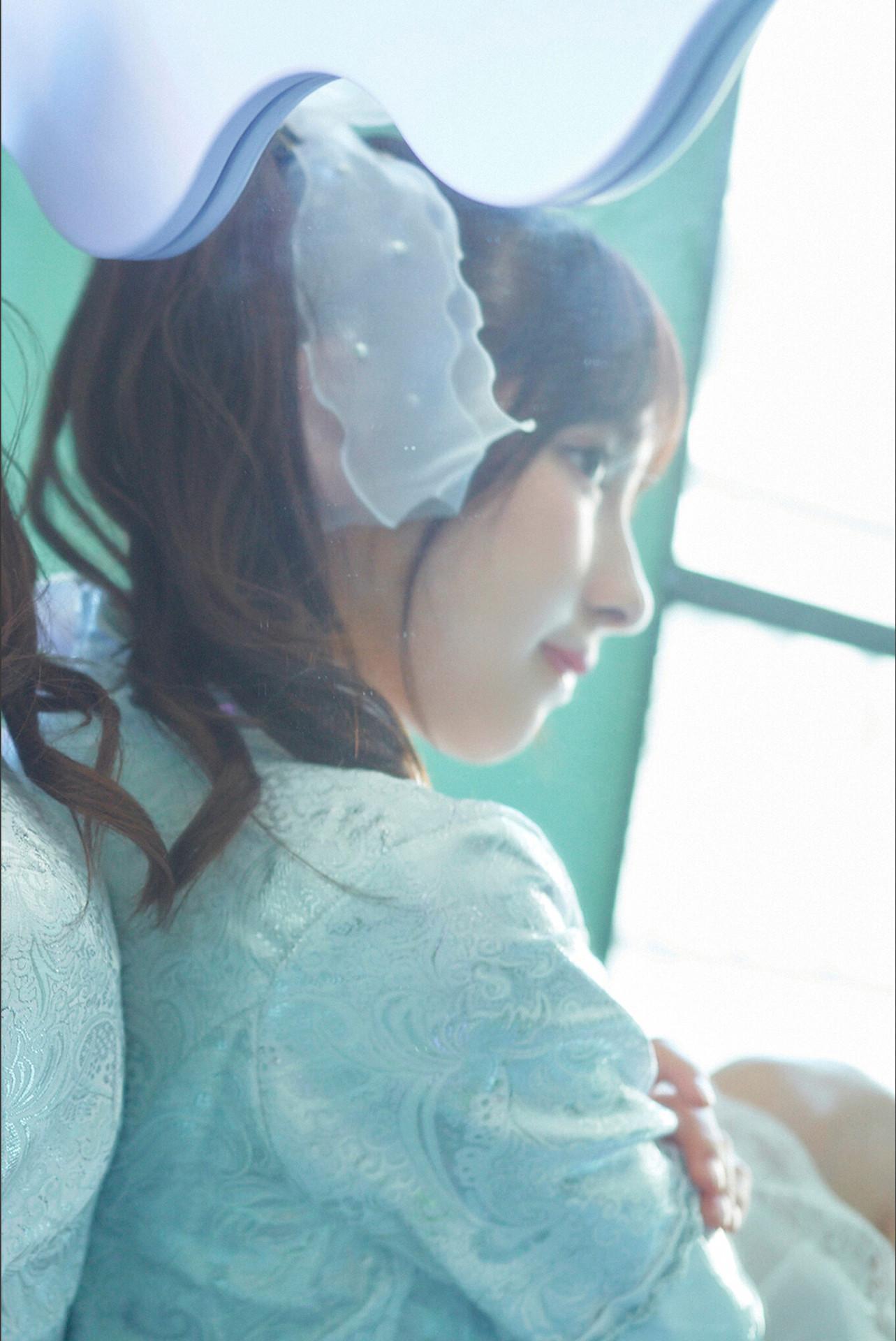 Toumi 十味, 写真集 「Off Mode スピサン グラビアフォトブック」 Set.01(2)