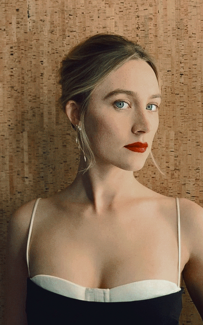 Saoirse Ronan - Page 2 LWqDw2Mv_o