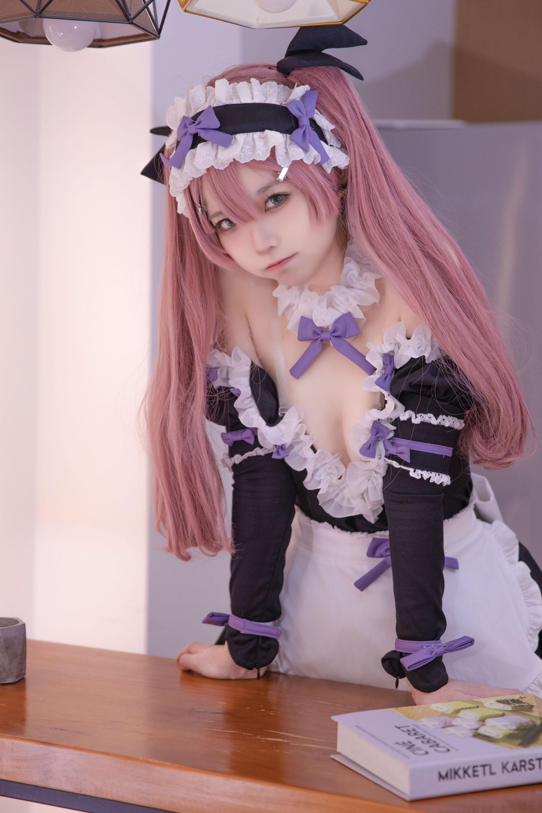 [网红COSER] 动漫博主G44不会受伤 – lade女仆(24)