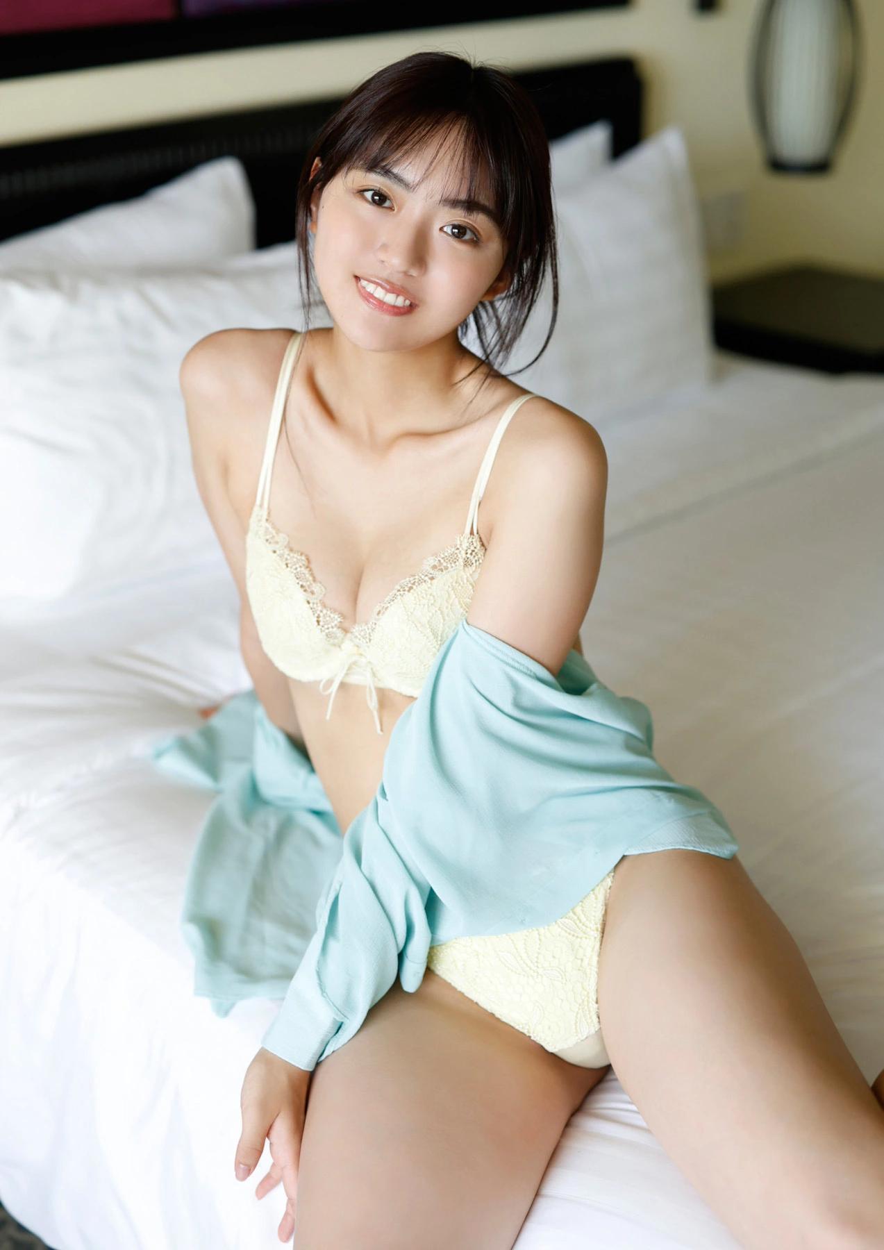 Runa Toyoda 豊田ルナ, 写真集 『side-B：Good to see Moon』 Set.01(3)