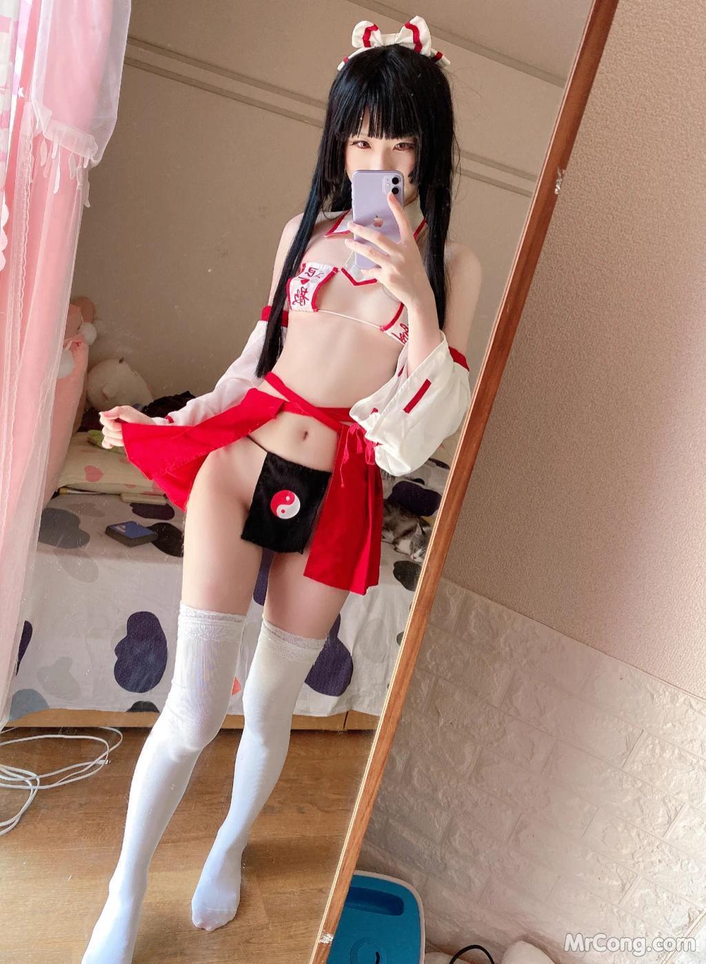 Coser@习呆呆: 眼帯ブラ巫女緊縛 (55 photos )(25)