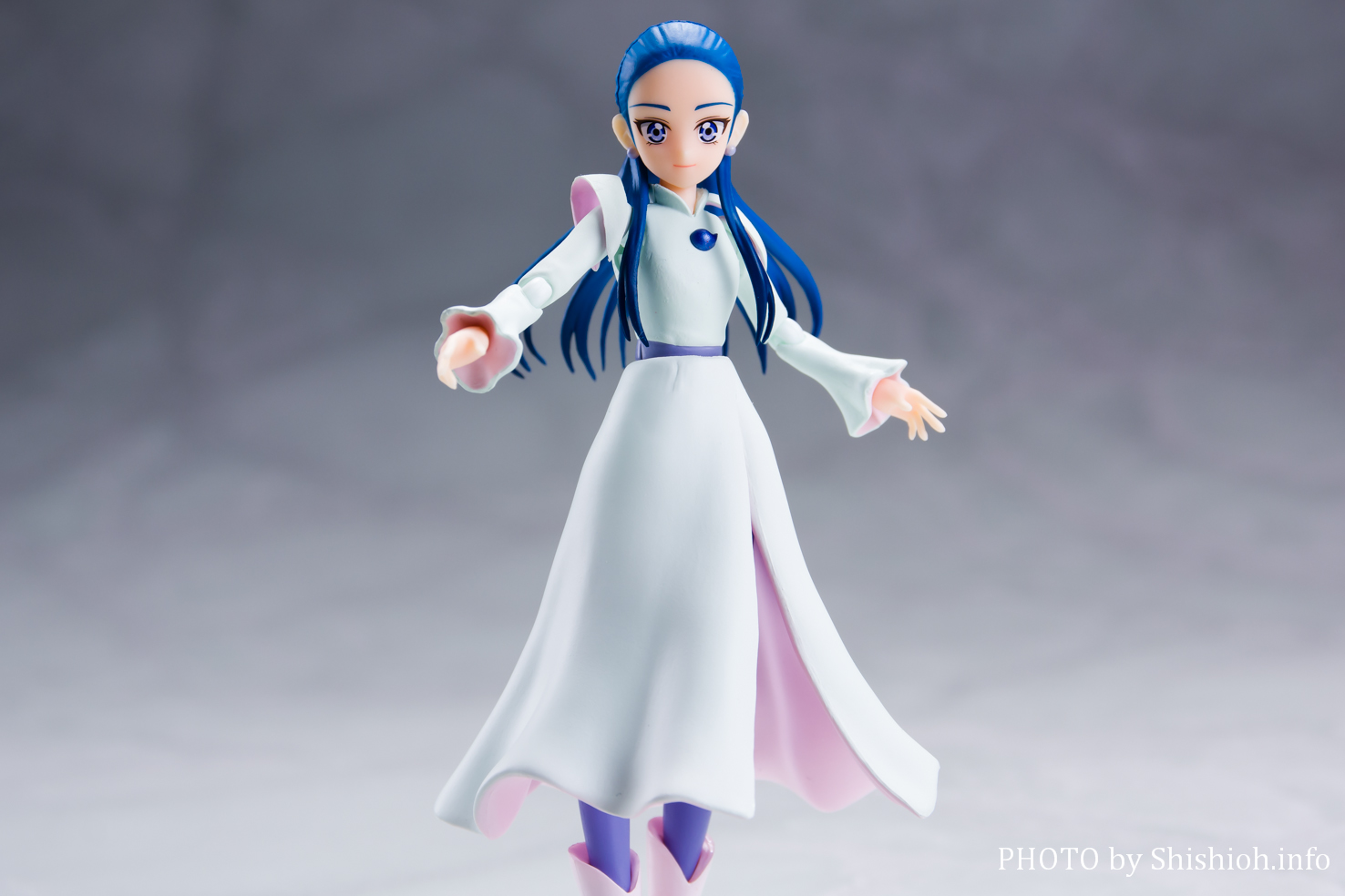 Precure - S.H. Figuarts (Bandai) (récapitulatif des sorties post 1 page 1) - Page 4 EnjQkBa9_o