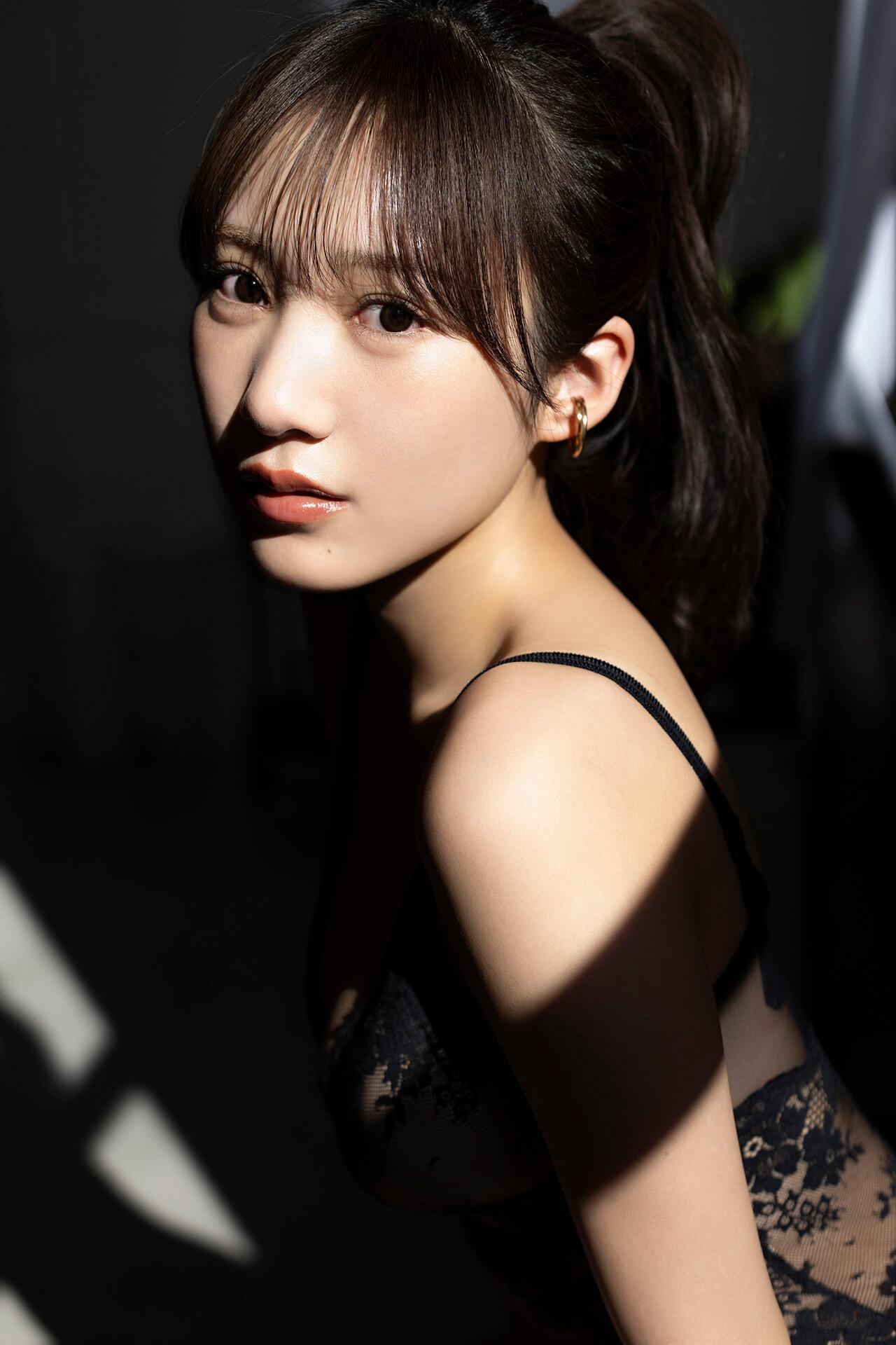 Sumire Yokono 横野すみれ, FLASHデジタル写真集 「どこ見てるの？」 Set.04(7)