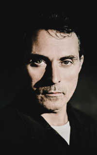 Rufus Sewell SbnzXJ6j_o