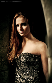 Sophie Turner T9Rc4iRR_o