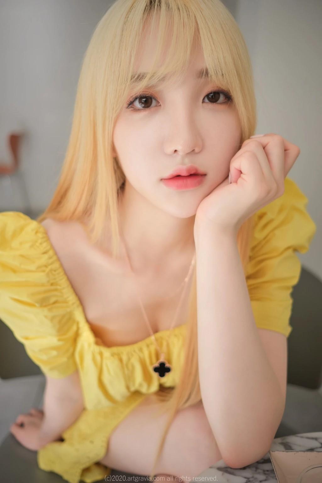 ArtGravia Vol.173: Son Ye-Eun (손예은) (79 photos)(21)