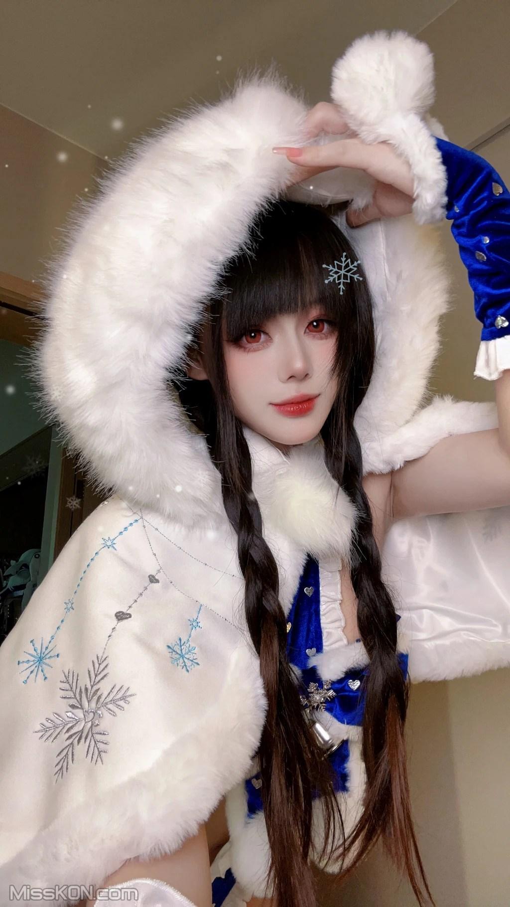 Coser@九言: 圣诞礼物自拍 (30 photos )(25)