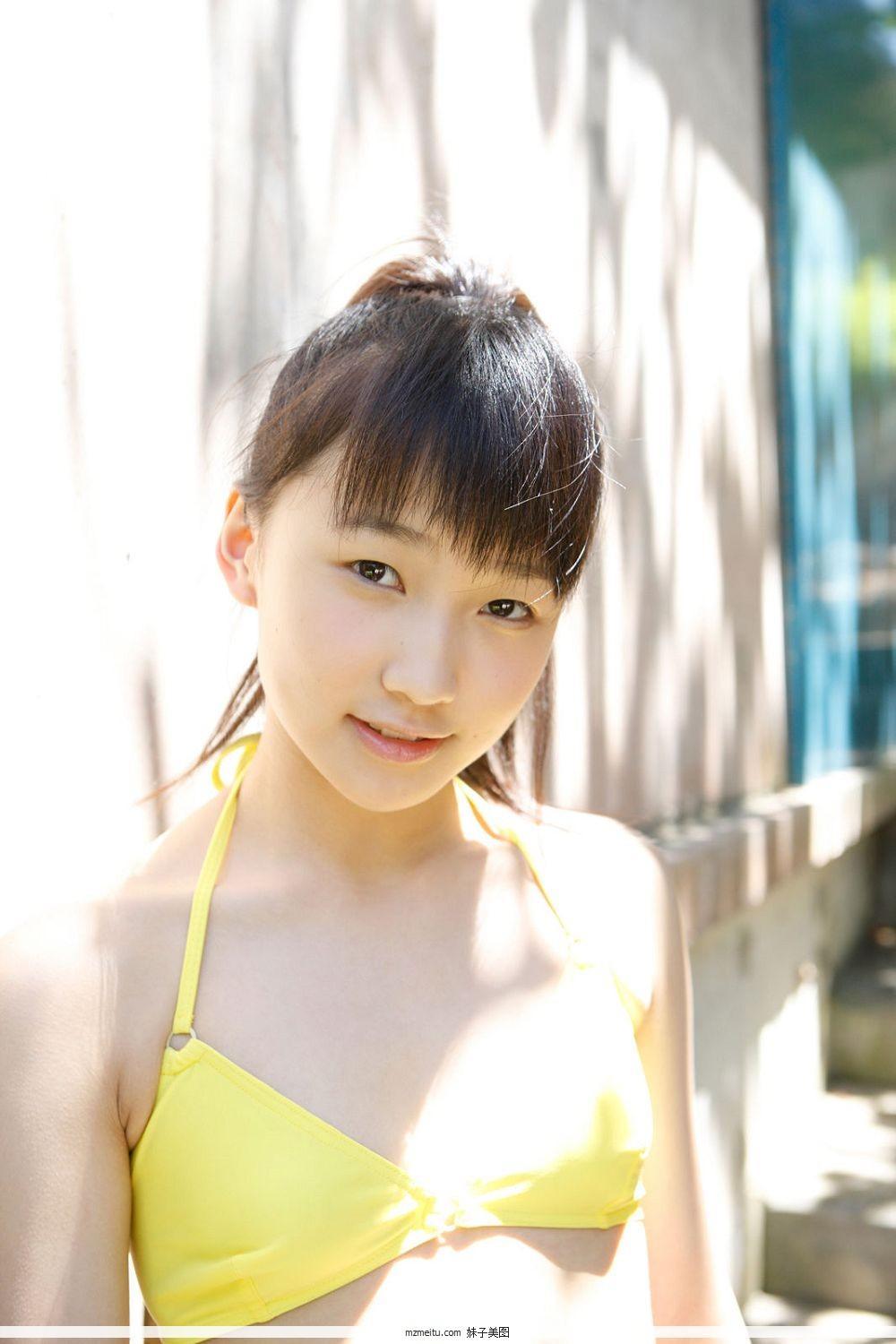 [H!P Digital Books] No.105 鞘师里保 Riho Sayashi 写真套图(1)