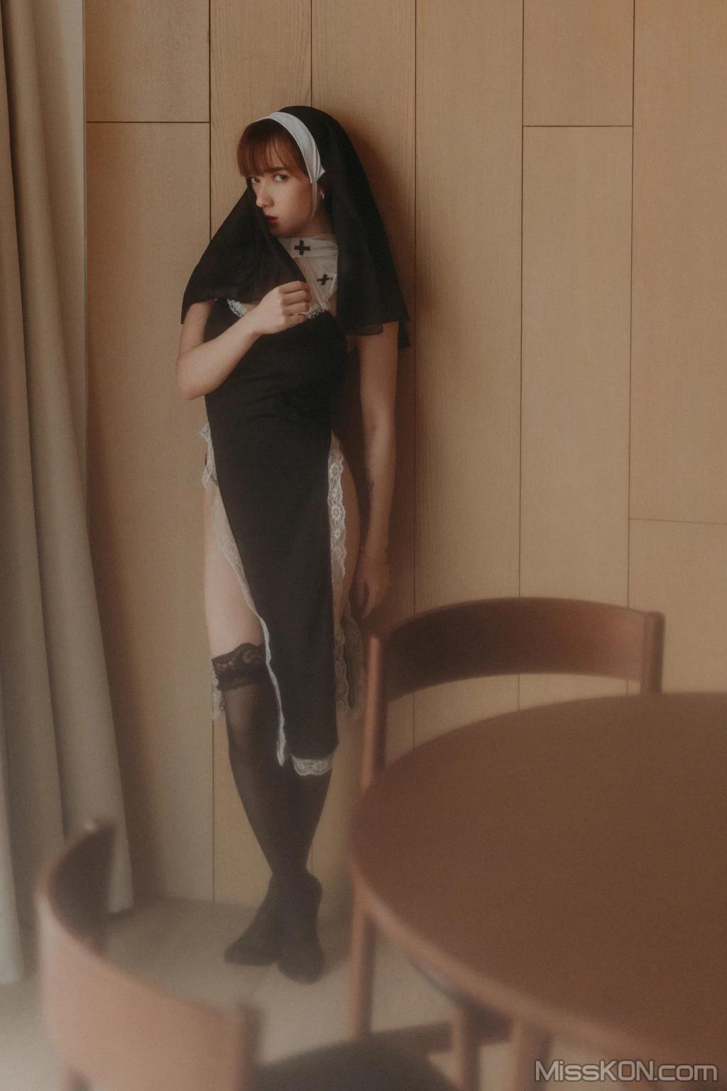 [DCP snaps] Vanessa: Vol.10 Halloween Nun (78 photos)(23)