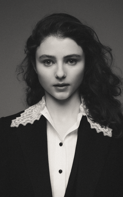 Thomasin McKenzie Cyi0zlyx_o