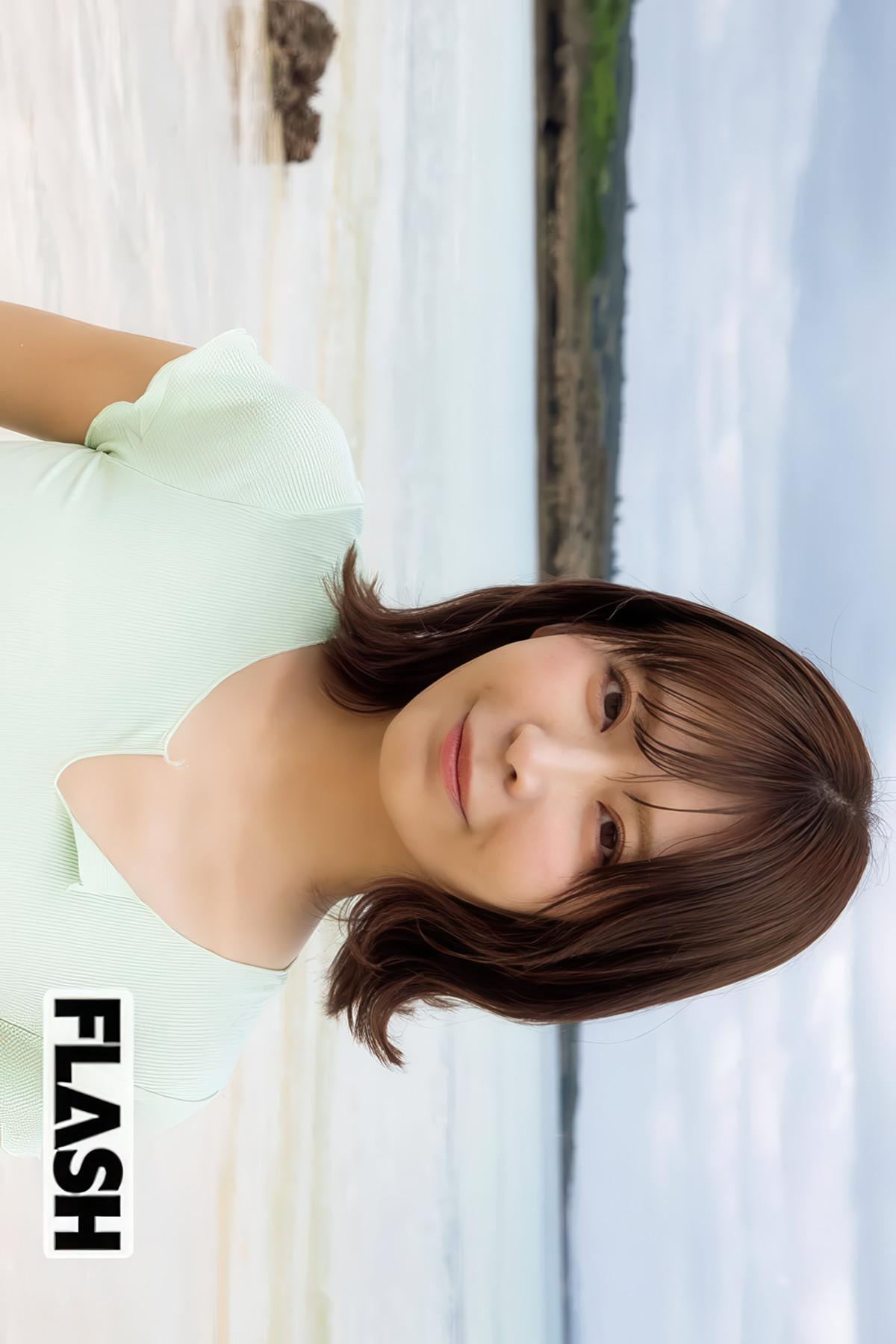 Yui Kohinata 小日向結衣, FLASH 2025.07.08 (フラッシュ 2025年7月8日号)(10)