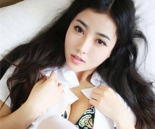 魅惑美女Manuela玛鲁娜性感写真(7)