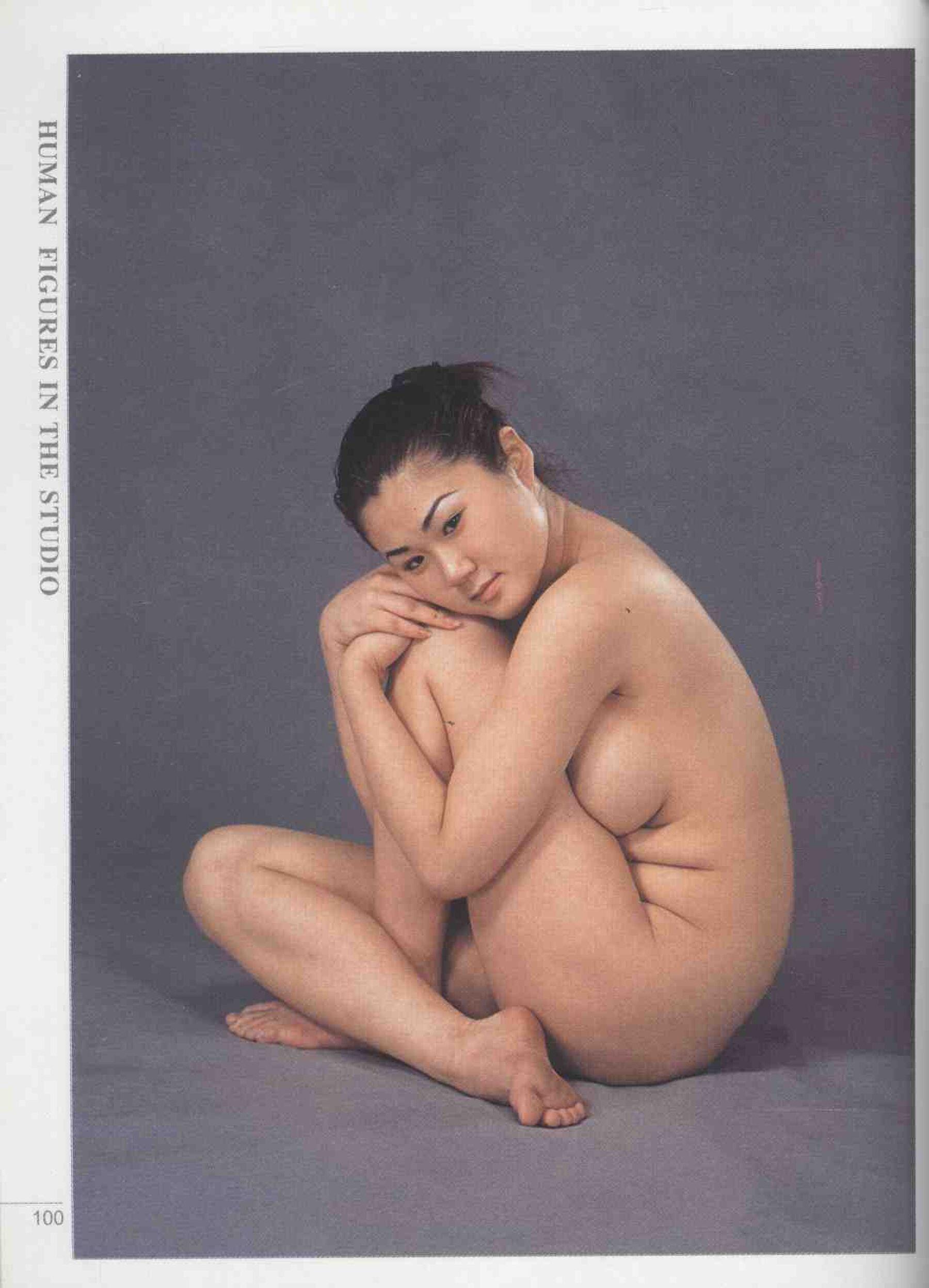 书籍扫描 实用人体模特摄影·坐姿篇(105)