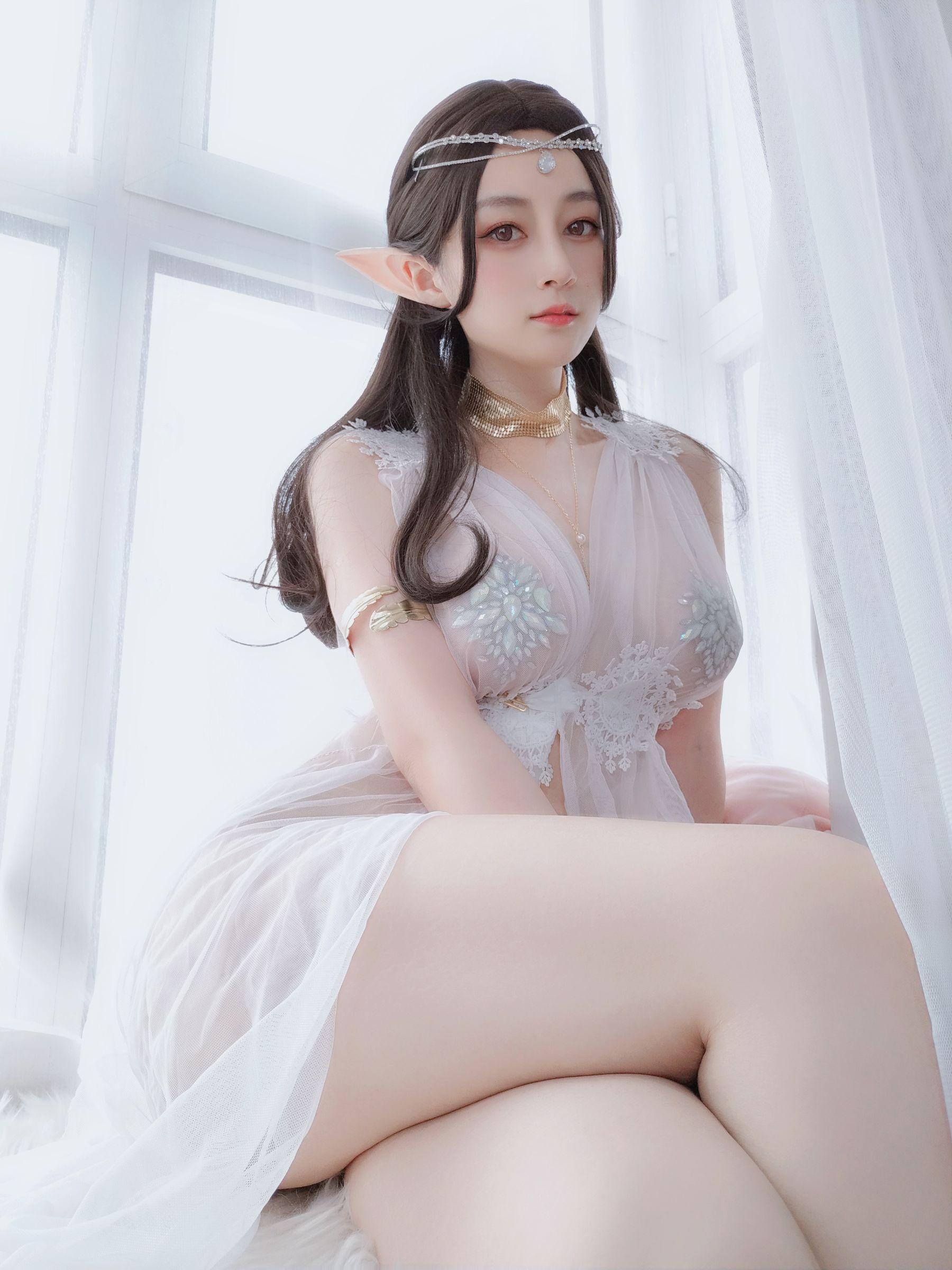 Coser小姐姐白银 – 精灵宝石内衣 套图(43)