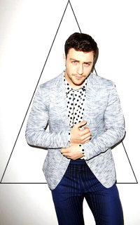 Aaron Taylor-Johnson KroMfepG_o