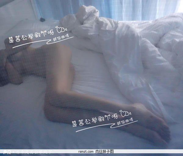 网红美女原来是茜公举殿下之希望都是你喜欢的样子大胆写真(23)