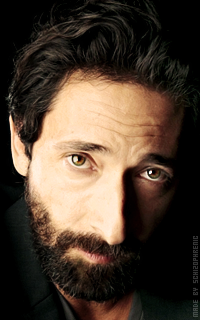 Adrien Brody GJUMHxWE_o