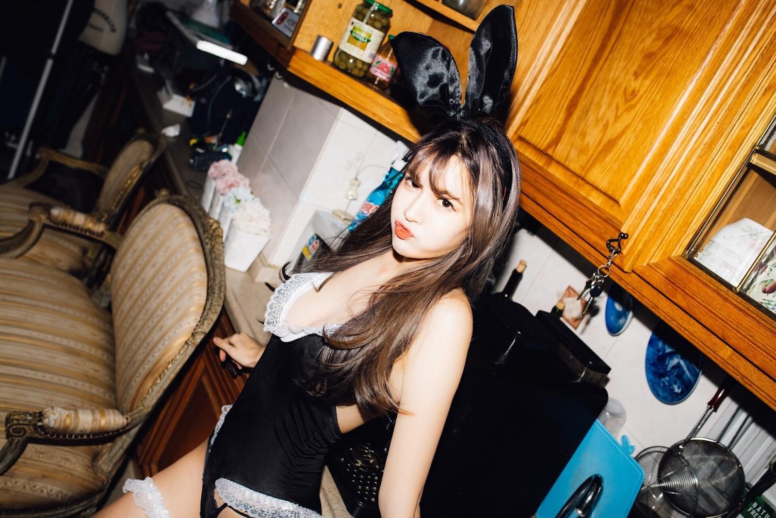 Lee Ahrin 이아린, [Moon Night Snap] The present Chapter.02(20)