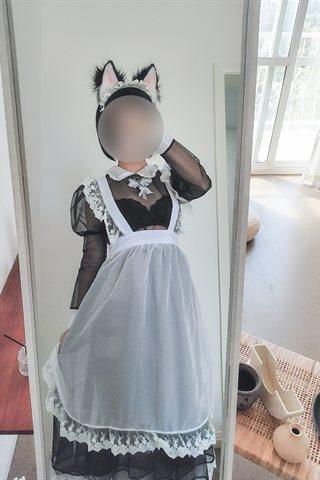 蠢沫沫-透明女仆自拍