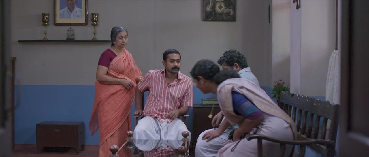 Kettiyolaanu Ente Malakha (2019) Malayalam 720p HDRip x264 DD5 1 ESub-BWT Kettiyolaanu Ente Malakha (2019) Malayalam 720p HDRip x264 DD5 1 ESub-BWT