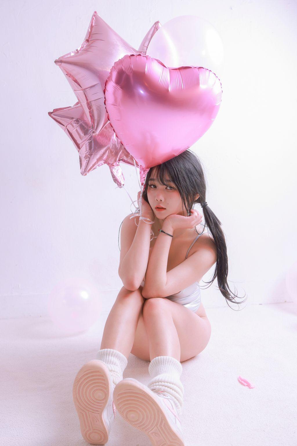 [Yo-U] Zia (지아): Vol.13 Valentine (136 photos )(109)
