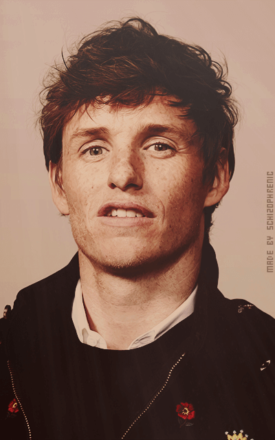 Eddie Redmayne IWOz4QdW_o