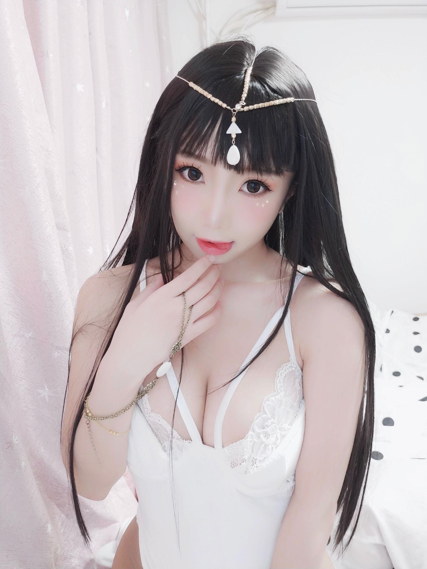 白嫩美少女鬼畜瑶 《白色埃及瑶》 写真集(36)