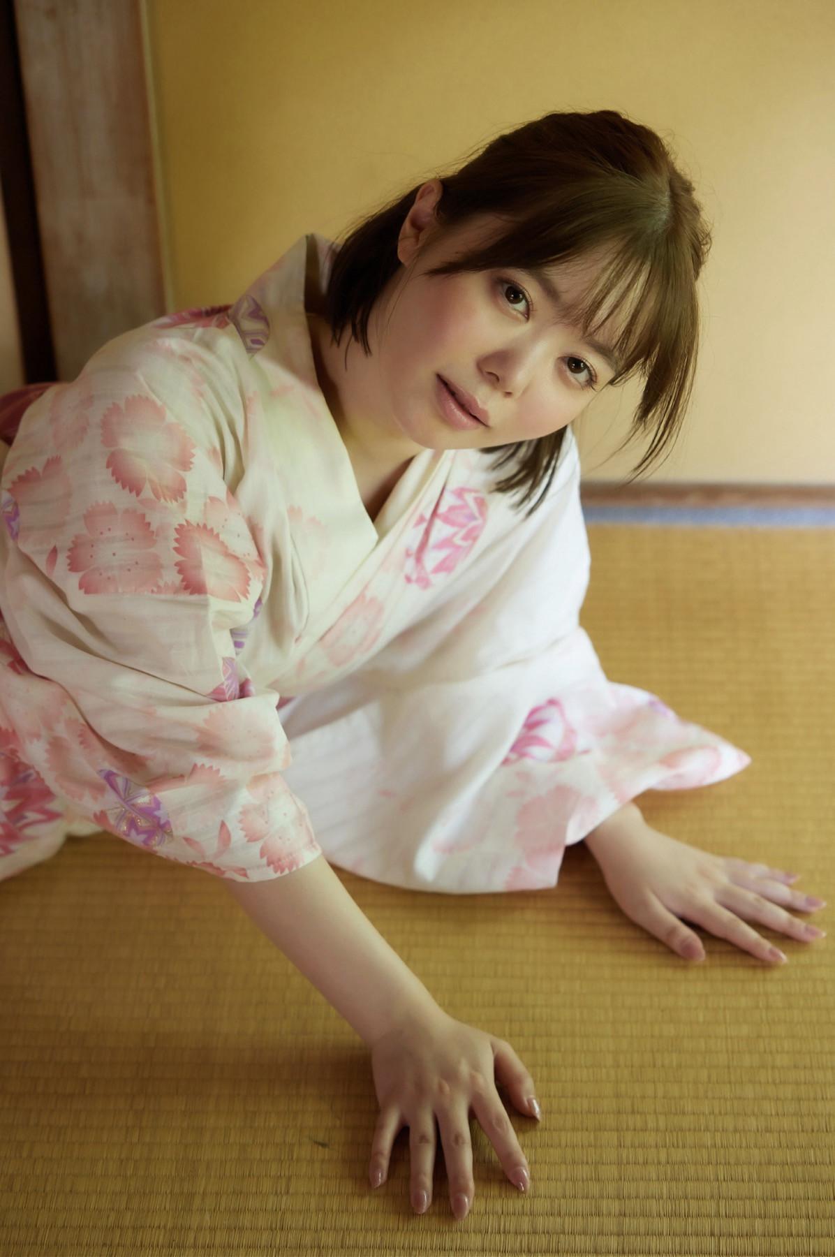 Asuka Momose 百瀬あすか, ヌード写真集 「帰ってきたももあす」 Set.03(6)