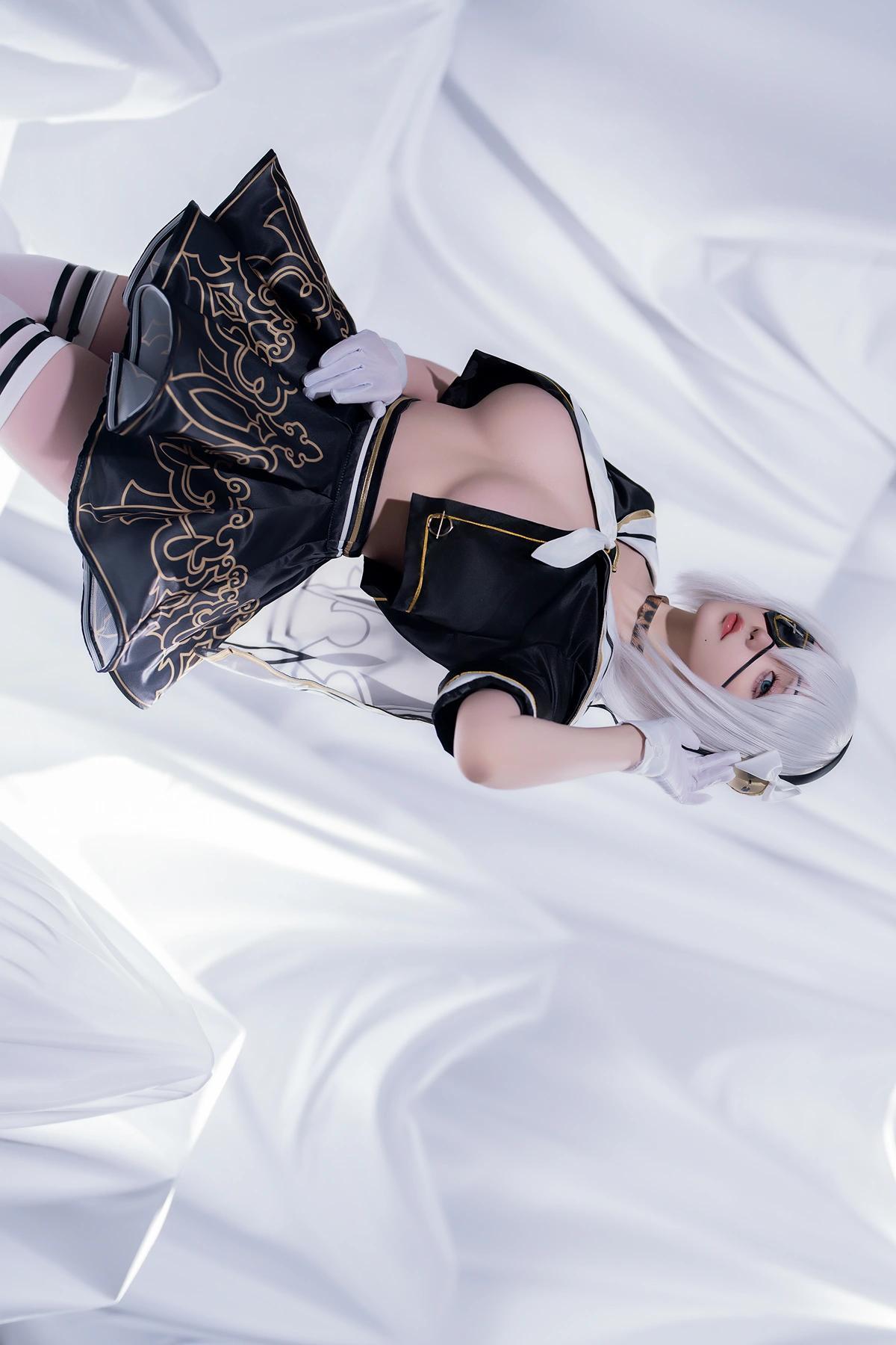 Cosplay 星之迟迟Hoshilily – 尼尔同人 2B学生服(2)