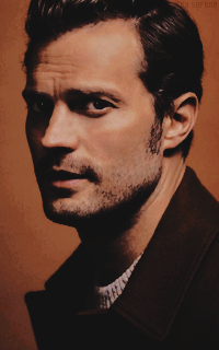 Jamie Dornan - Page 2 DmD2k37j_o