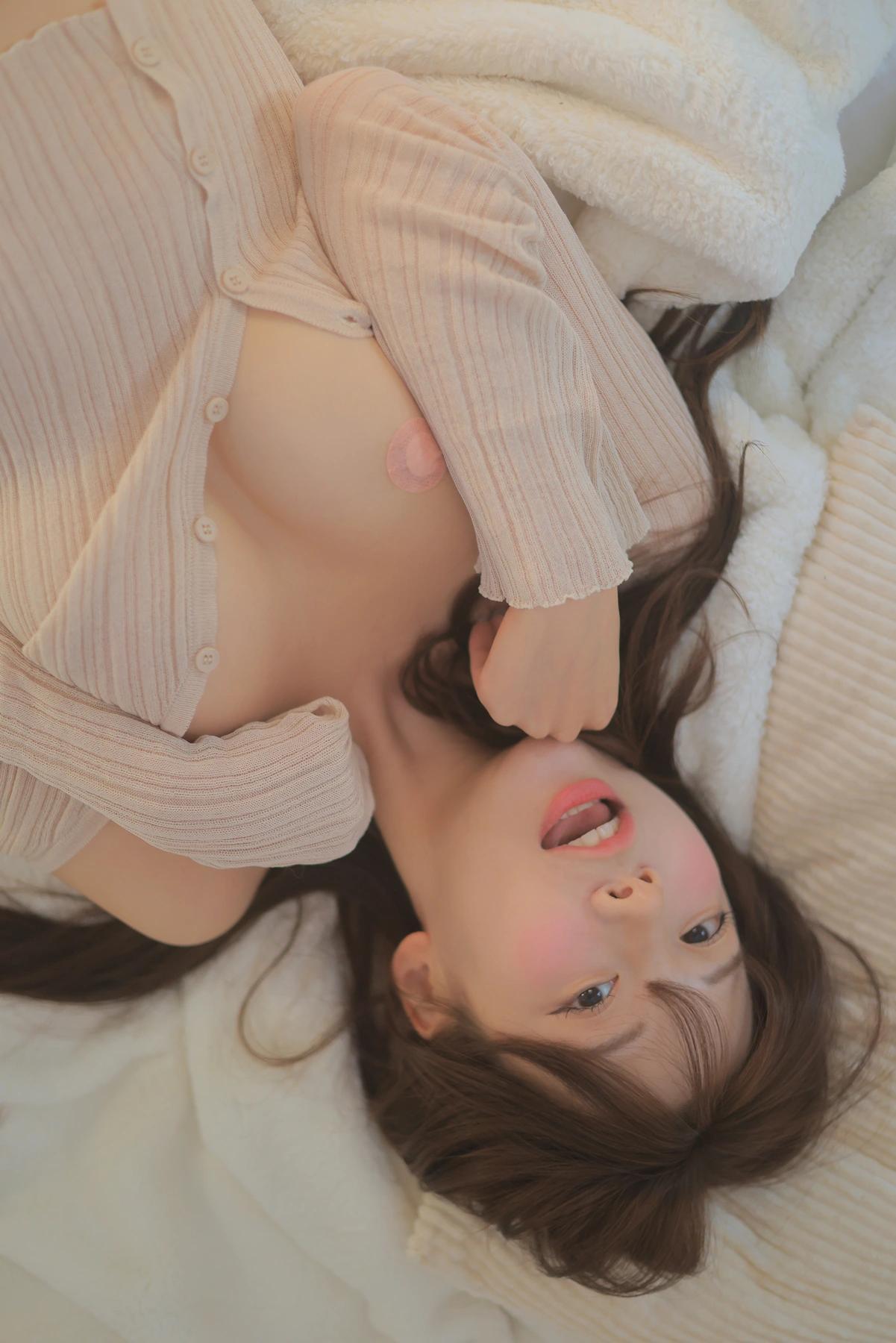 Leeesovely 쏘블리, PhotoBook 「Warm Afternoon Sun」 Set.03(2)