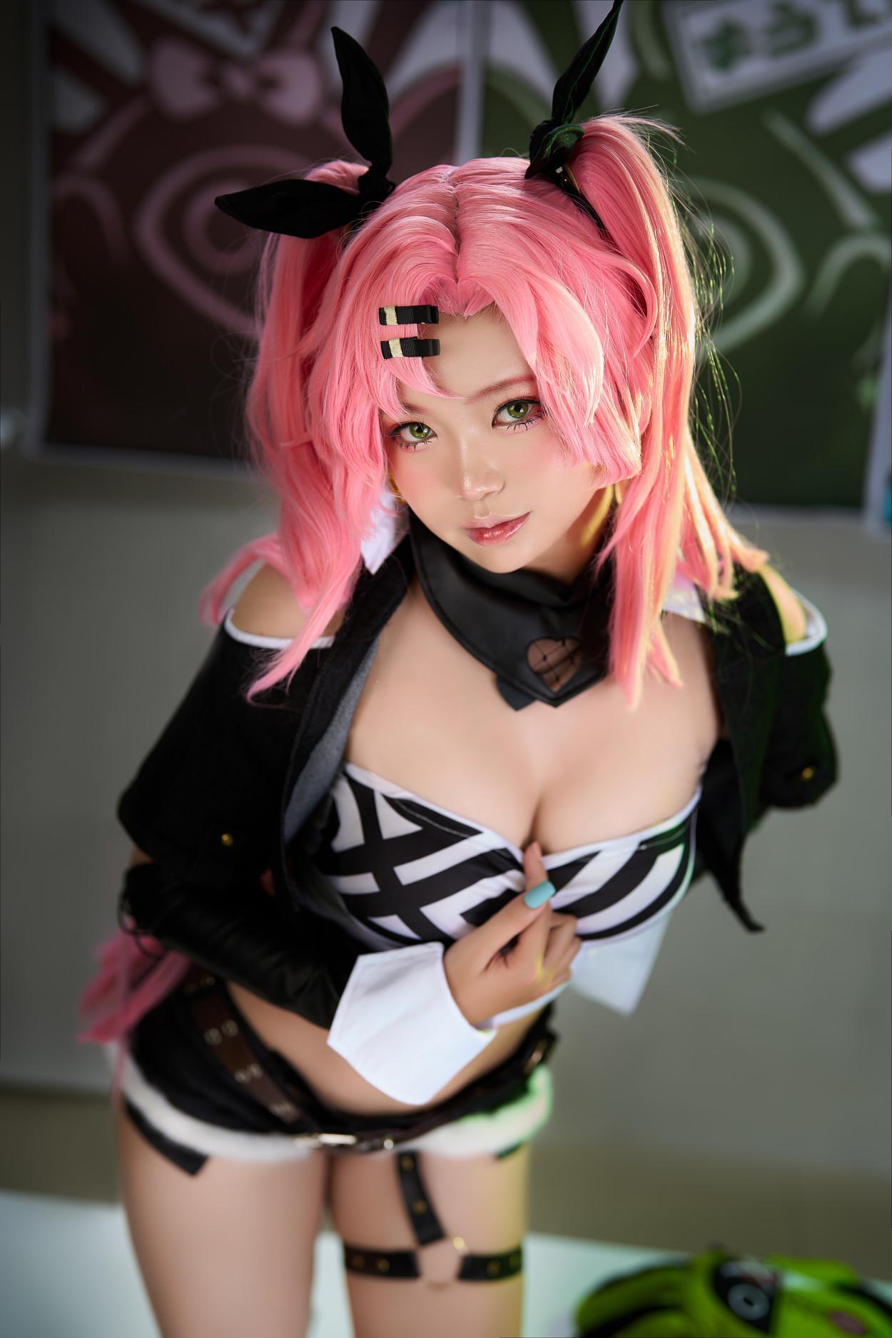 Cosplay ZinieQ Nicole Zenless Zone Zero(11)