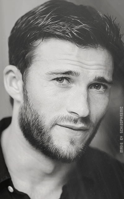 Scott Eastwood 4nnPFHsB_o