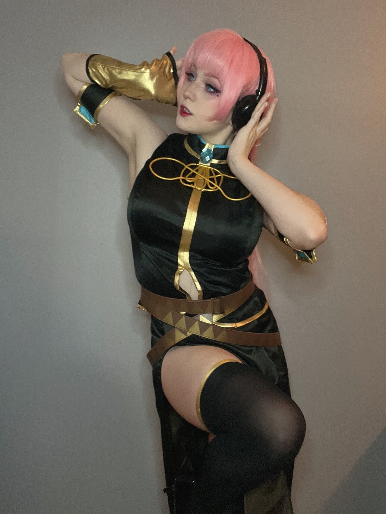Satin Stars - Luka Megurine