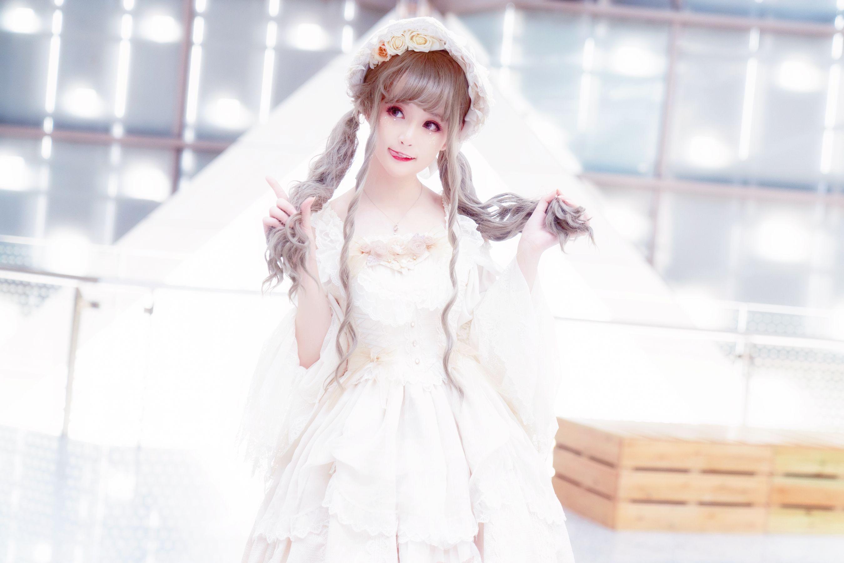 [Cosplay] 萌宠博主yui金鱼 – Lolita