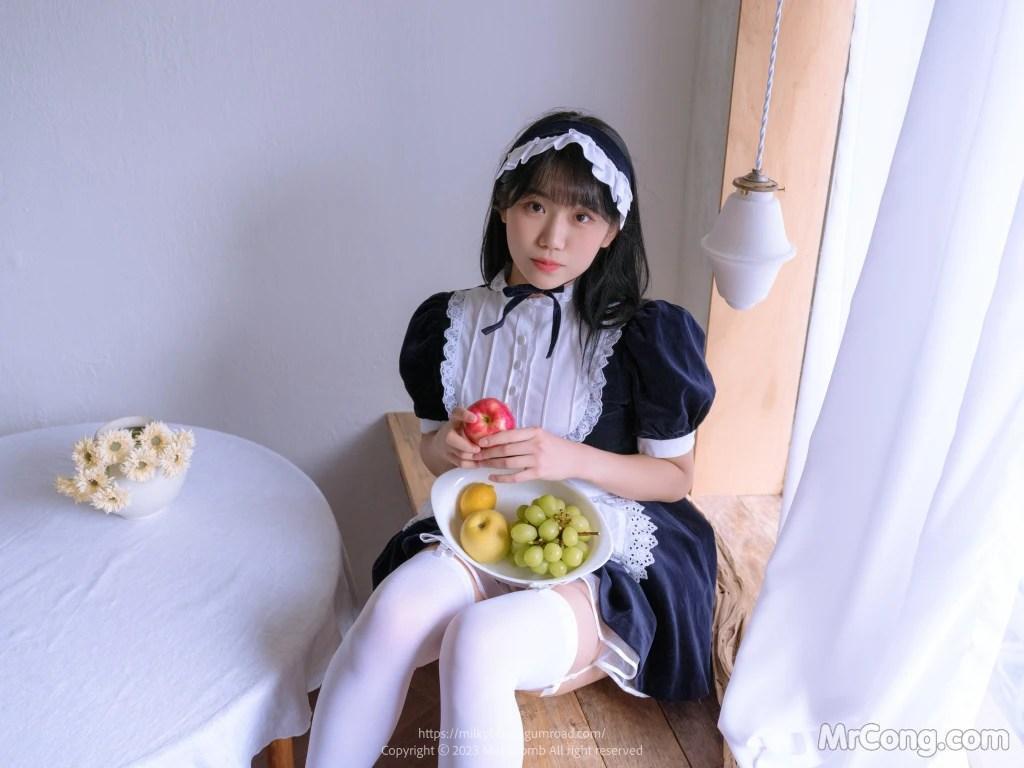 [MilkyBomb] Yui: Vol.3 Maid (291 photos )(126)