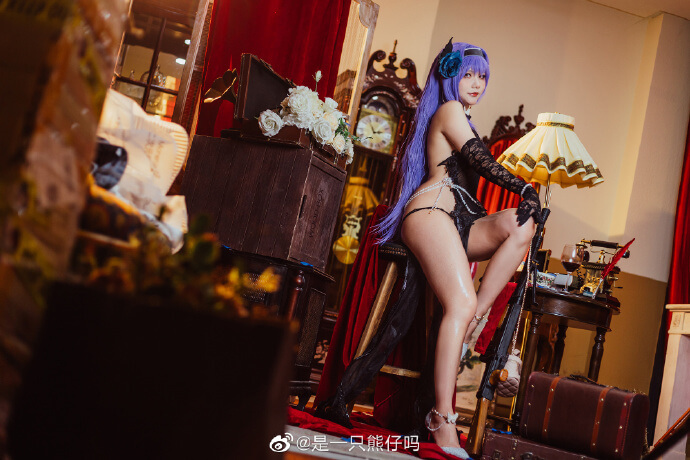 Cosplay：少女前线ZB26 暗蔷摇曳cos @是一只熊仔吗