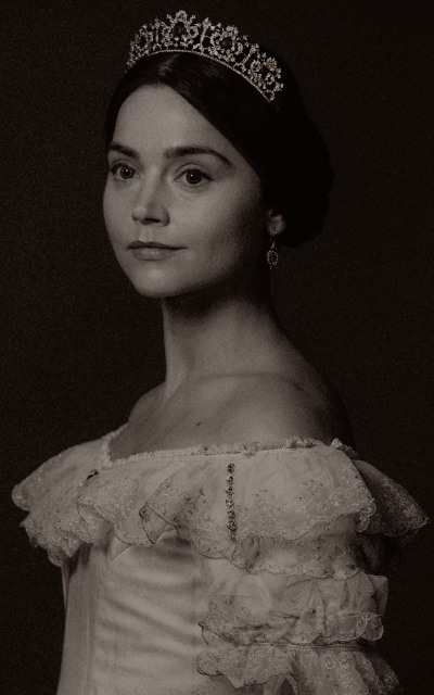 Jenna Coleman ESPB71Dv_o