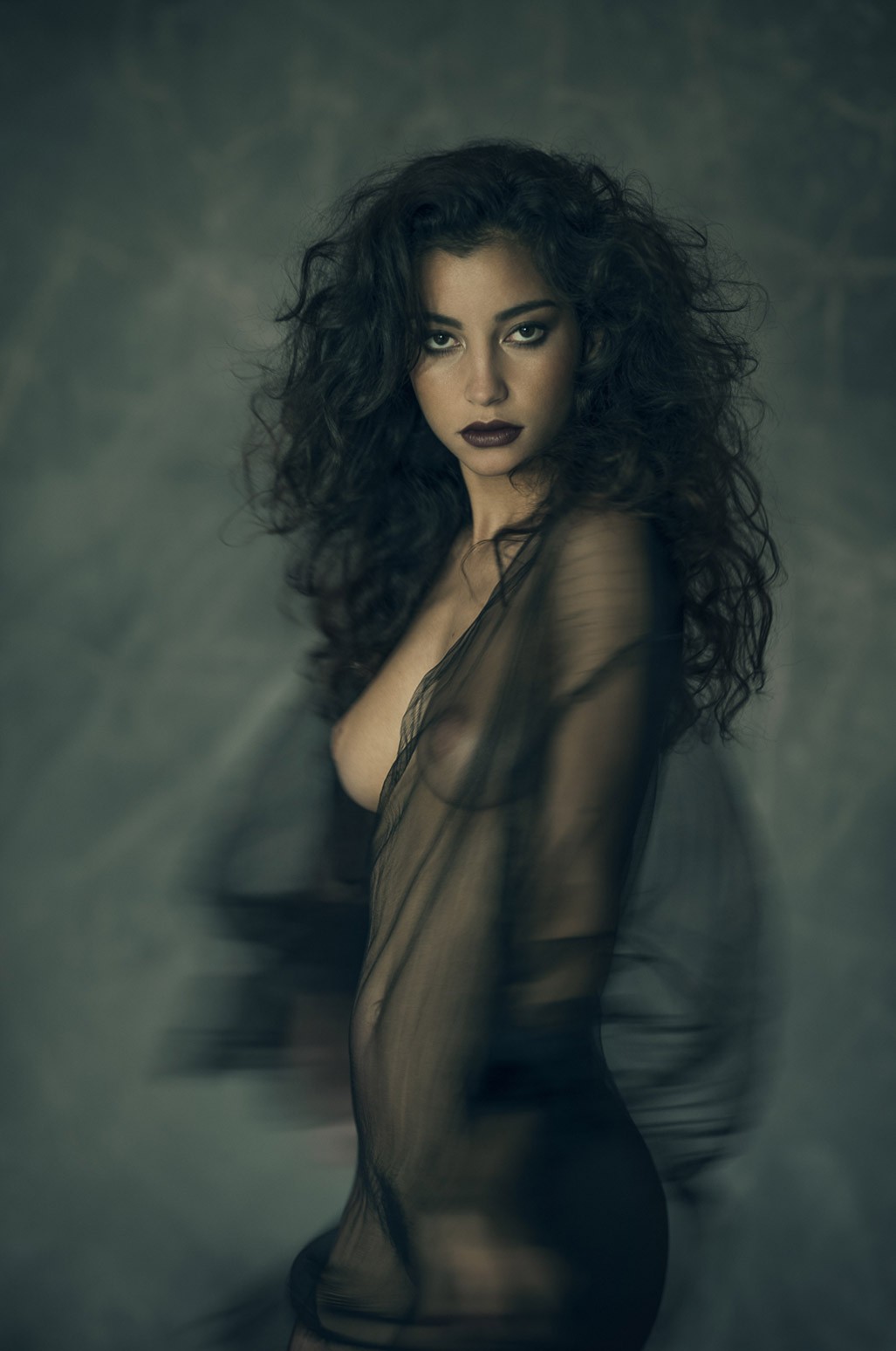Emilie Payet nude by Tina Trumpp - Leica S Magazine Emilie Payet nude by Tina Trumpp - Leica S Magazine