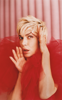 Selma Blair HcFUcS5J_o