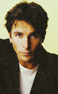 Christian Bale JrRExOXi_o