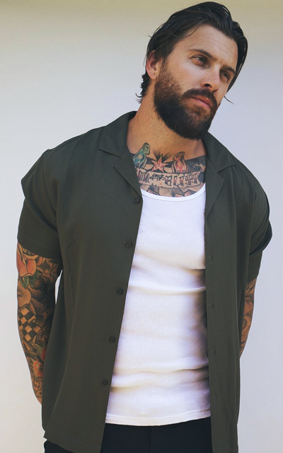 Levi Stocke IbcYVNbA_o