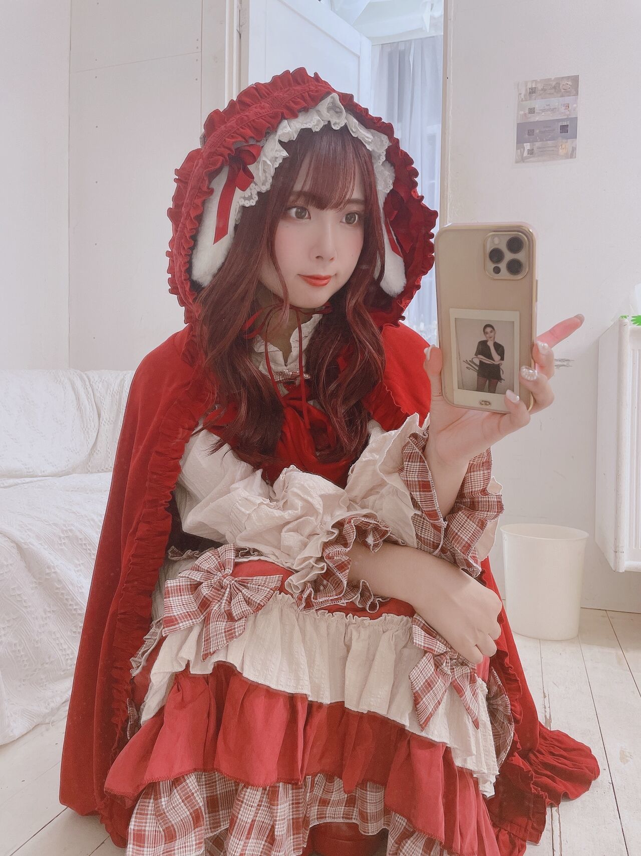 Tomiko - Red Riding Hood
