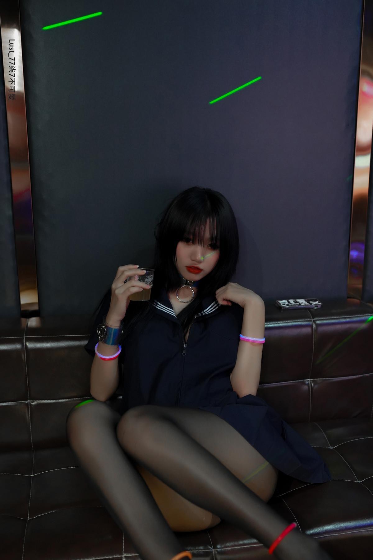 Cosplay 柒柒要乖哦 反差JK少女 Set.03(8)