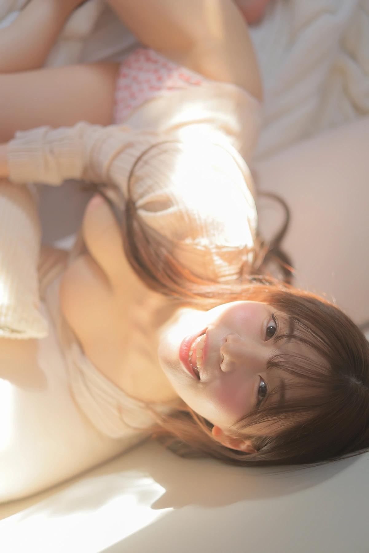 Leeesovely 쏘블리, PhotoBook 「Warm Afternoon Sun」 Set.03(20)