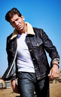 Jon Bernthal  Qja4rKgW_o